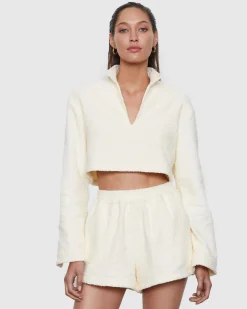 Nikko Crop