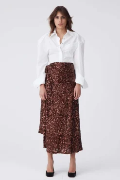 Teary Skirt